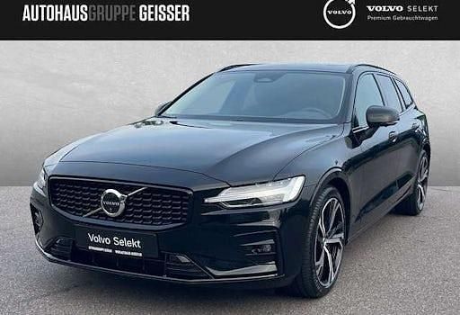 Gebraucht Volvo V60 Plus 197 PS (144 kW) 2025 Schwarz Kombi