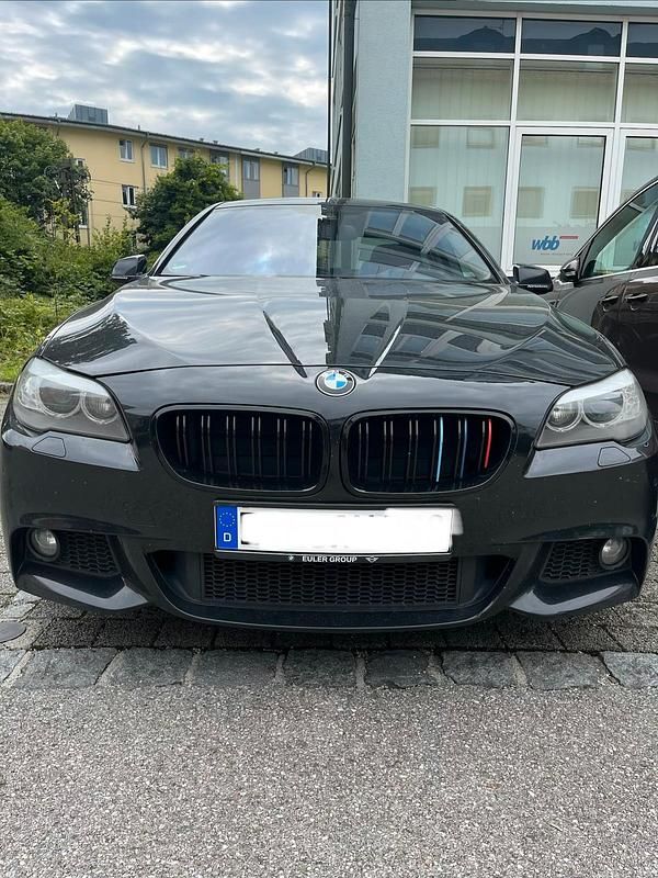 Second-hand BMW 535 313 CP (230 kW) 2012 Negru Berlinǎ