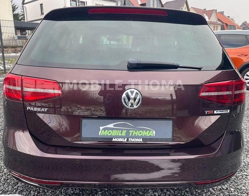 Gebraucht VW Passat Comfortline 150 PS (110 kW) 2016 Rot Kombi