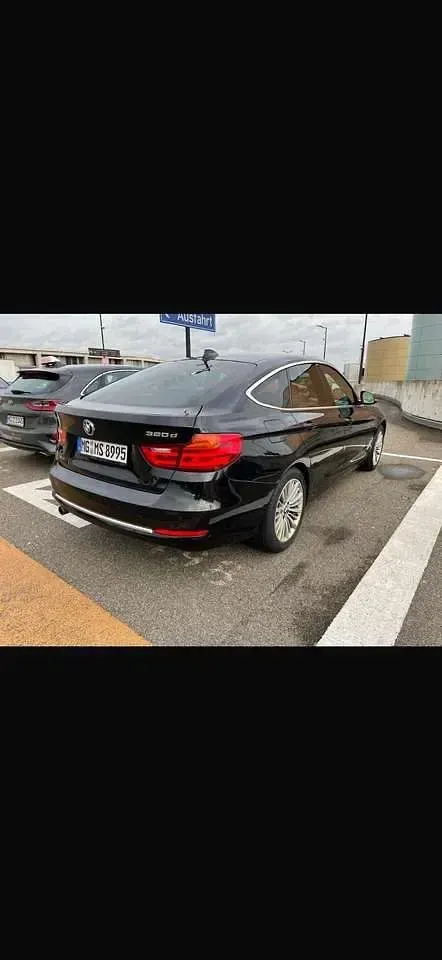 Usata BMW 320 184 CV (135 kW) 2014 Nero Utilitaria