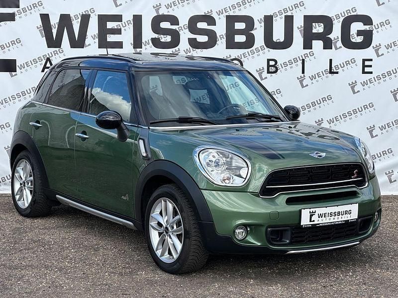 Grün Gebraucht 2015 Mini Cooper SD Countryman SUV | 13.980 € (Etwas zu teuer) - Bild 1/4