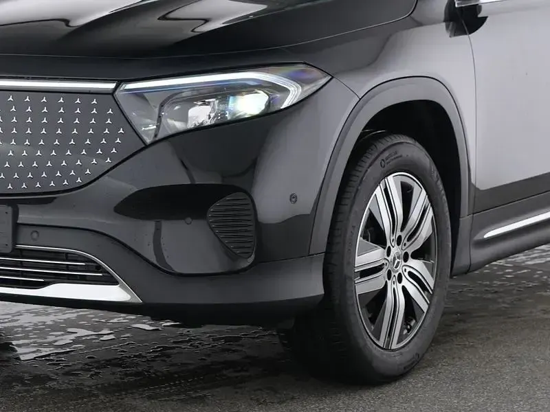 Gebraucht Mercedes EQB350 Advanced Plus 215 kW (293 PS) 2025 Kosmosschwarz SUV