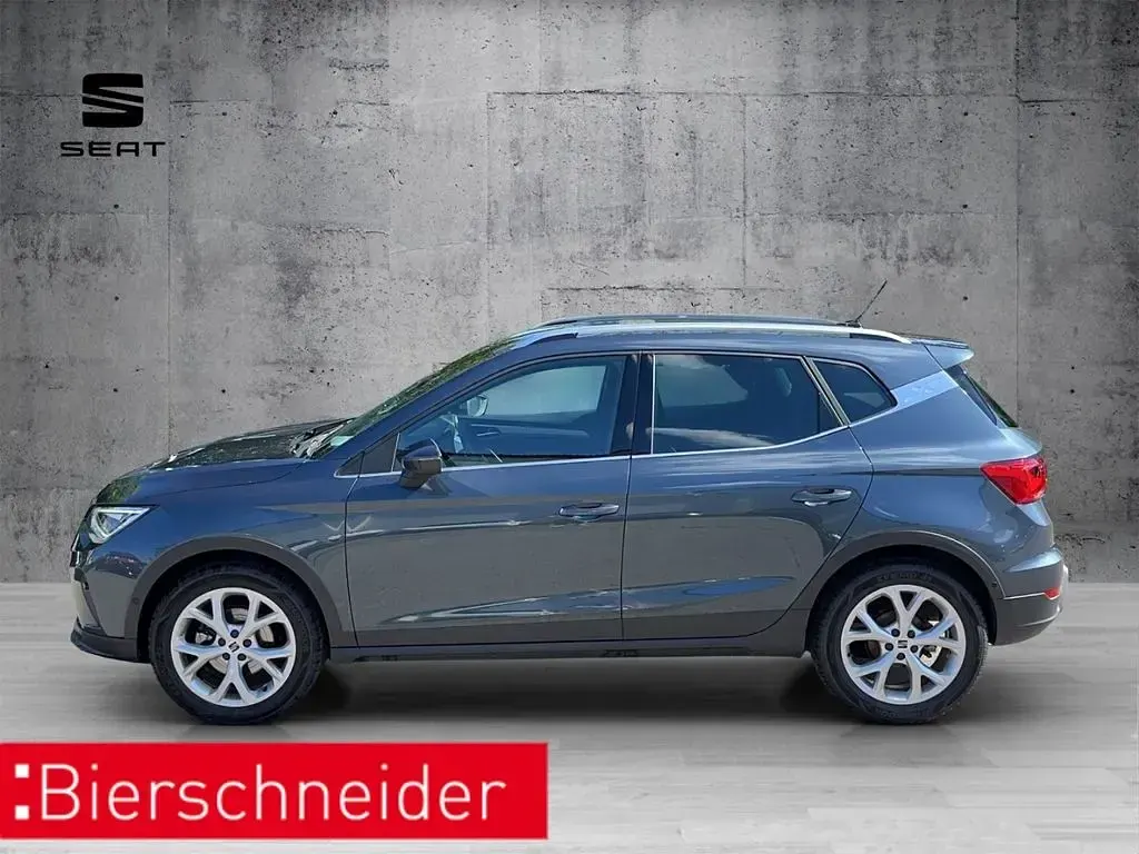 Gebraucht Seat Arona FR 110 PS (80 kW) 2023 Grau SUV