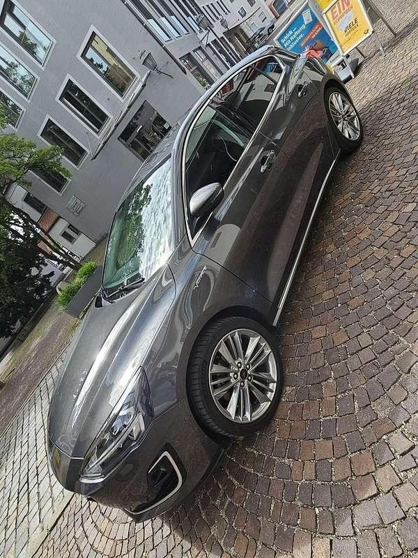 Gebraucht Ford Focus Vignale 182 PS (133 kW) 2019 Grau Kleinwagen