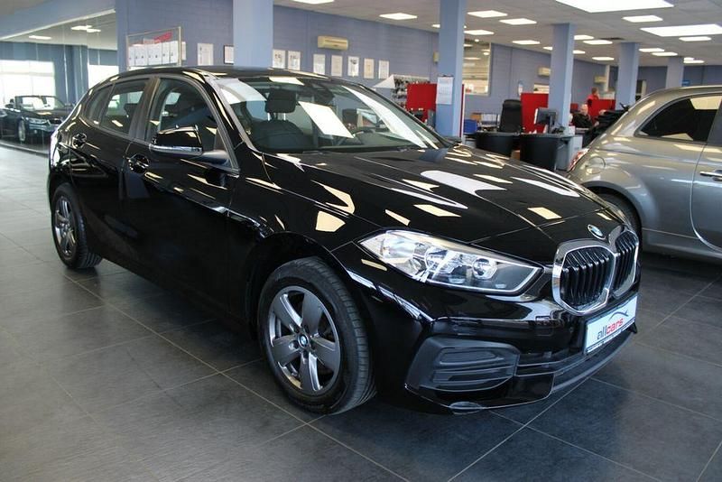 Gebraucht BMW 118 Advantage 150 PS (110 kW) 2020 Schwarz ii Kleinwagen