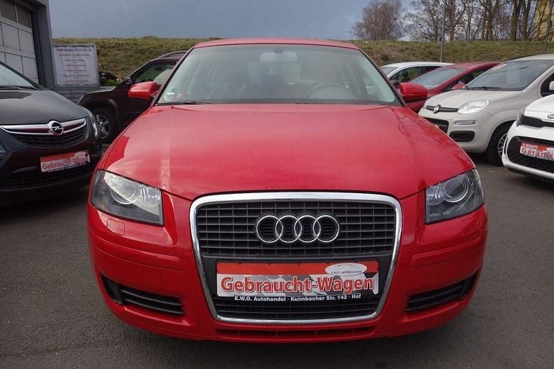 Gebraucht Audi A3 Attraction 170 PS (125 kW) 2007 Rot Kleinwagen