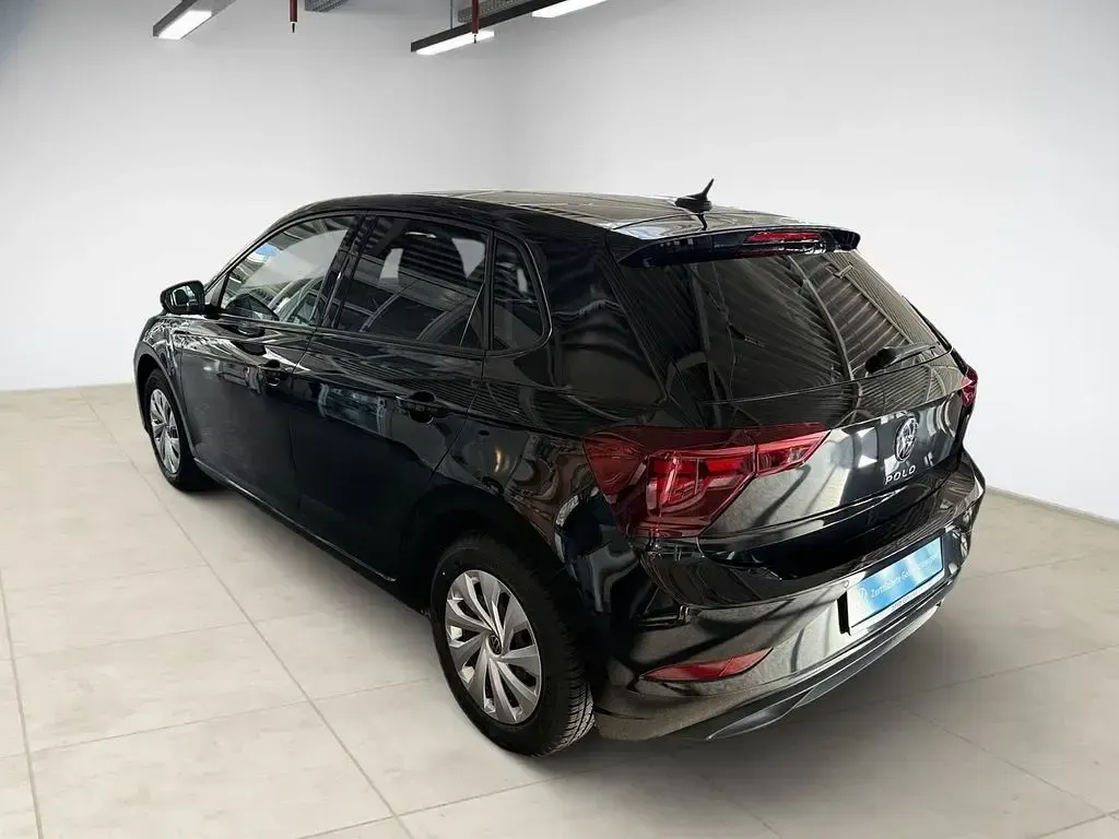 Gebraucht VW Polo Life 95 PS (69 kW) 2024 Deep black perleffekt (metallic) Kleinwagen