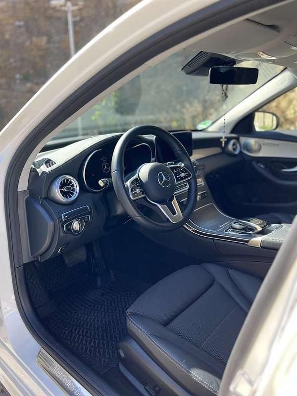 Gebraucht Mercedes C300 258 PS (189 kW) 2021 Weiß Limousine