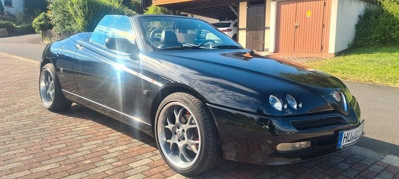 Gebraucht Alfa Romeo Spider 155 PS (114 kW) 1999 Schwarz Cabrio