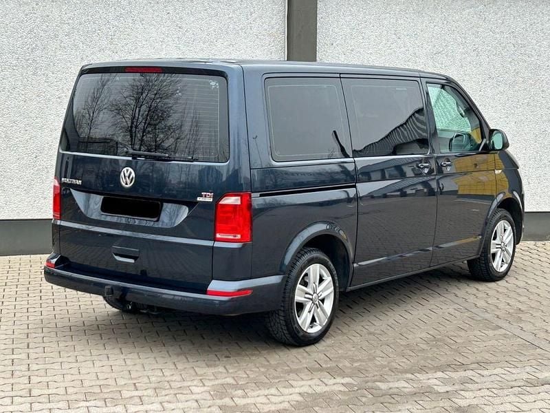 Gebraucht VW T6 Comfortline 204 PS (150 kW) 2016 Blau Van