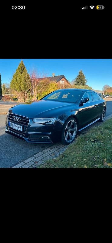 Blau Gebraucht 2014 Audi A5 Sportback S-Line Kleinwagen | 13.500 € (Guter Preis) - Bild 1/4