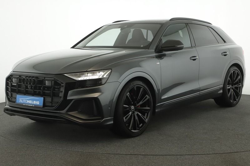 Daytonagrau perleffekt Gebraucht 2021 Audi Q8 S-Line SUV | 76.780 € - Bild 1/4