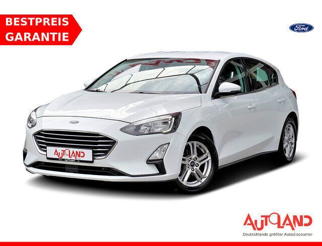 Weiß Gebraucht 2020 Ford Focus Cool & Connect Limousine | 14.950 € (Fairer Preis) - Bild 1/4