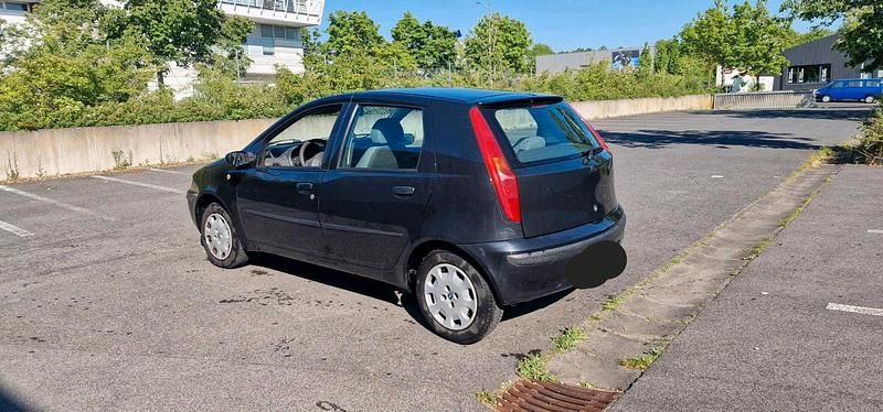 Gebraucht Fiat Punto 60 PS (44 kW) 2003 Schwarz Kleinwagen