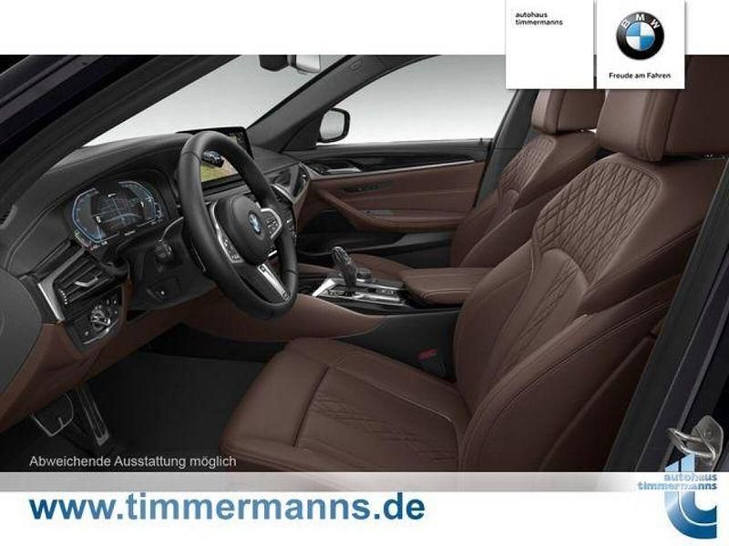 Gebraucht BMW 530e 292 PS (214 kW) 2021 M carbonschwarz (metallic) Kombi