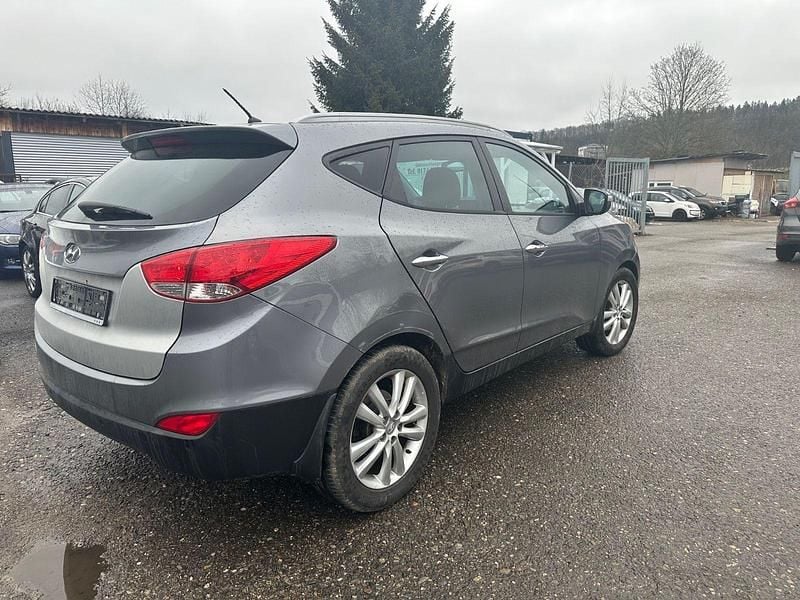 Gebraucht Hyundai ix35 Premium 184 PS (135 kW) 2012 Grau SUV