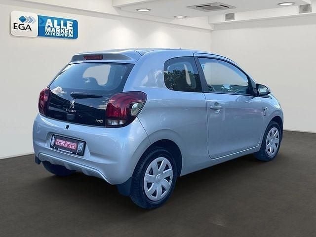 Gebraucht Peugeot 108 Active 72 PS (52 kW) 2019 Grau Kleinwagen