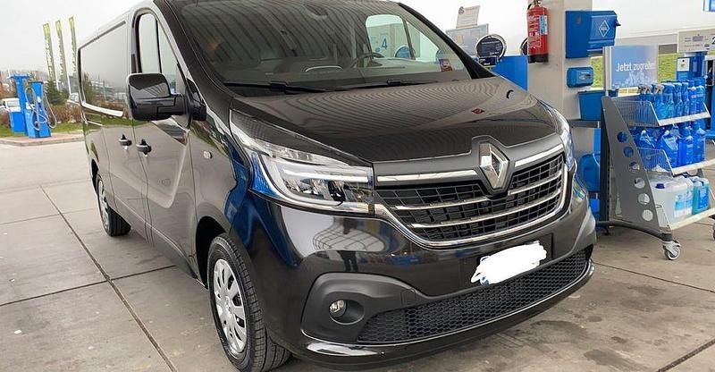 Gebraucht Renault Trafic 145 PS (106 kW) 2020 Schwarz Van / Kleinbus
