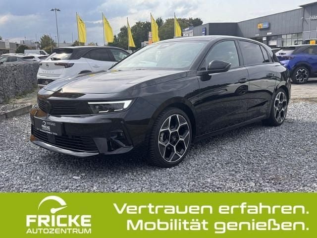 Schwarz Gebraucht 2024 Opel Astra Ultimate Limousine | 24.860 € (Guter Preis) - Bild 1/4
