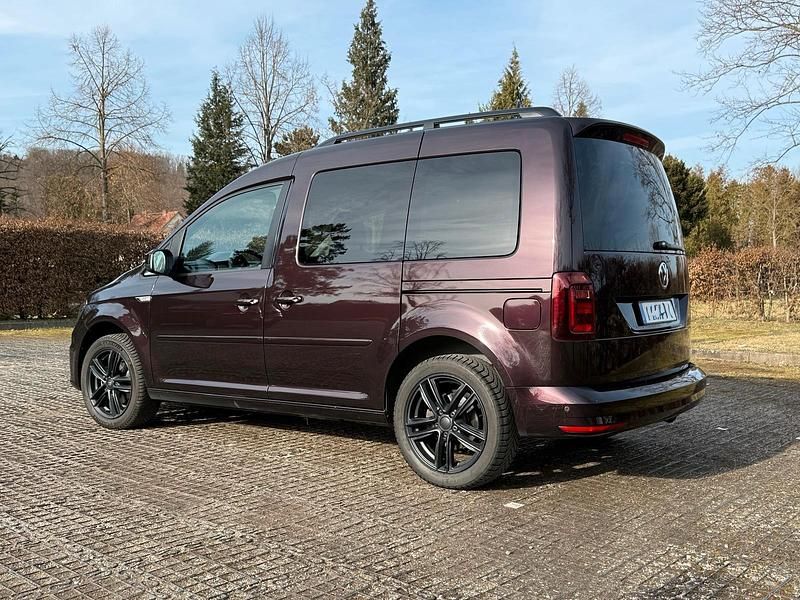 Gebraucht VW Caddy 102 PS (75 kW) 2020 Andere farben Van / Kleinbus