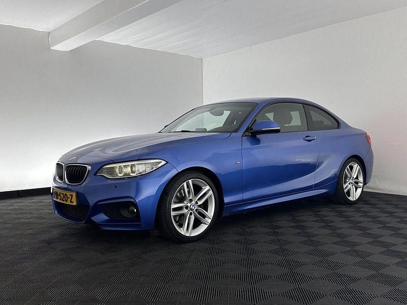 Gebraucht BMW 220 Executive 190 PS (139 kW) 2017 Blau Coupé