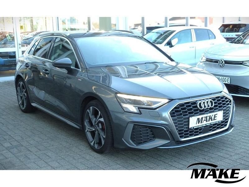 Używany Audi A3 S-Line 150 KM (110 kW) 2022 Szary Sedan/Limuzyna
