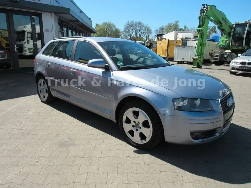 Gebraucht Audi A3 Sportback Ambition 116 PS (85 kW) 2005 Silber Kleinwagen