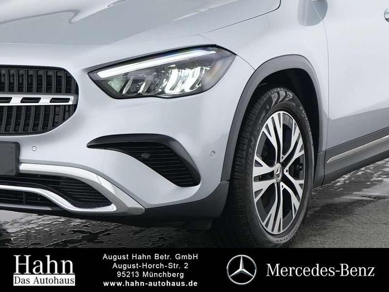 Gebraucht Mercedes GLA200 Progressive 163 PS (119 kW) 2024 Lack hightechsilber SUV