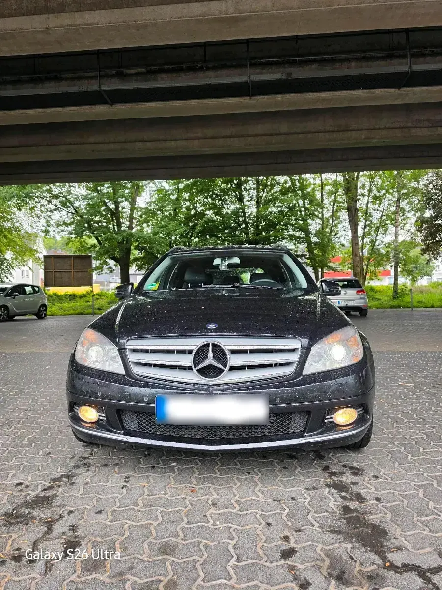 Gebraucht Mercedes C220 170 PS (125 kW) 2009 Schwarz Kombi