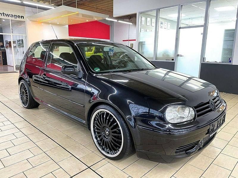 Gebraucht VW Golf IV Exclusive 421 PS (309 kW) 2002 Schwarz Limousine