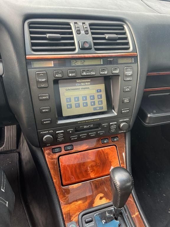 Gebraucht Lexus LS400 284 PS (208 kW) 1997 Beige Limousine