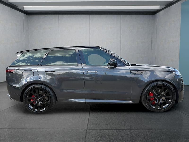 Gebraucht Land Rover Range Rover 530 PS (389 kW) 2025 Grau SUV