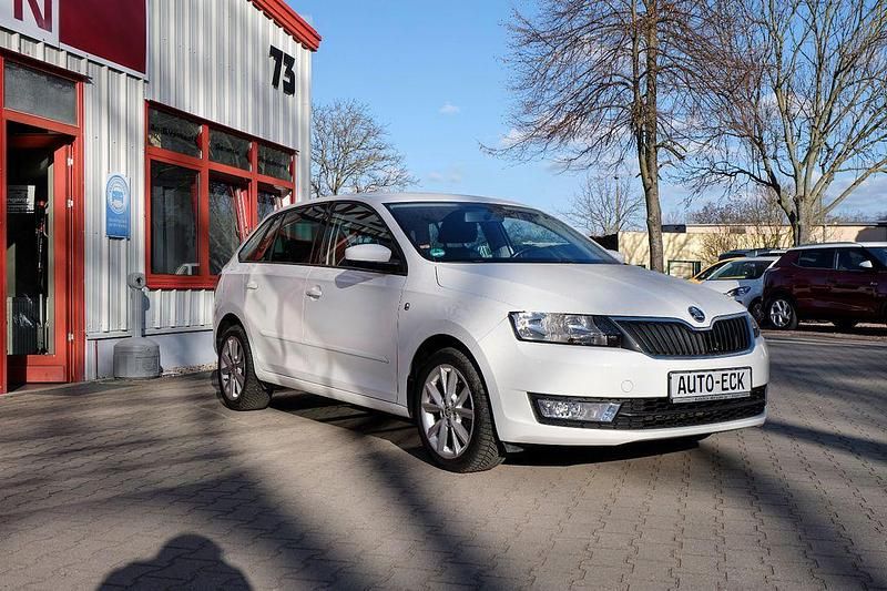 Gebraucht Skoda Rapid Drive 105 PS (77 kW) 2014 Weiß Kleinwagen