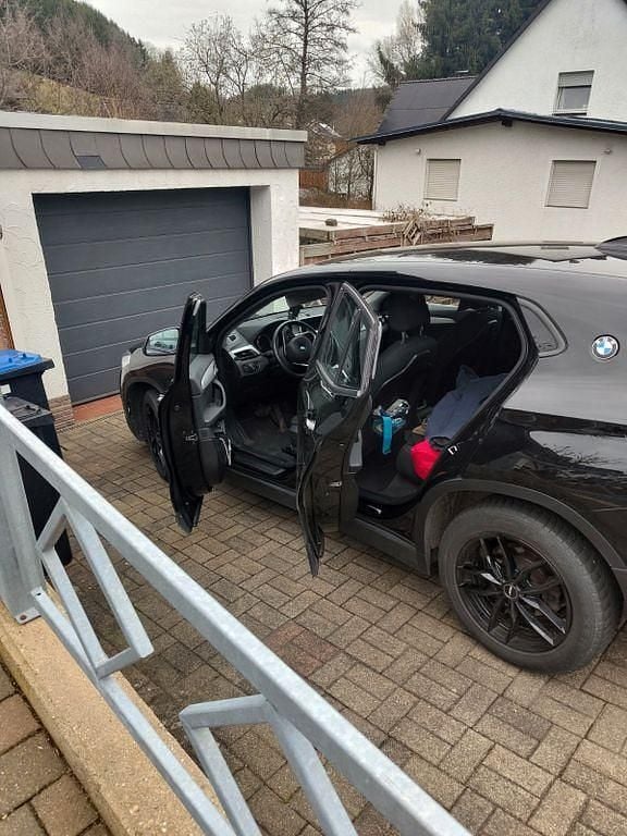 Gebraucht BMW X2 150 PS (110 kW) 2019 Schwarz SUV