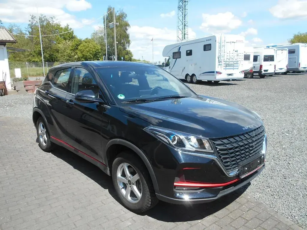 Gebraucht DFSK Fengon 106 PS (77 kW) 2022 Schwarz SUV