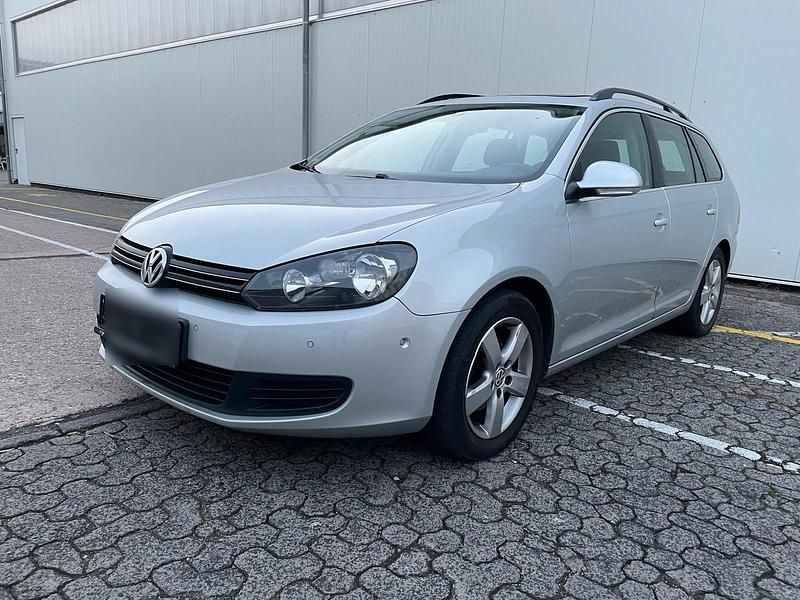 Silber Gebraucht 2012 VW Golf VI Kombi | 4.650 € (Superpreis) - Bild 1/4