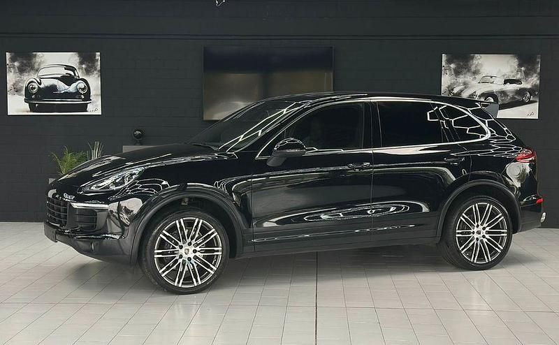 Gebraucht Porsche Cayenne Turbo 262 PS (192 kW) 2015 Schwarz SUV