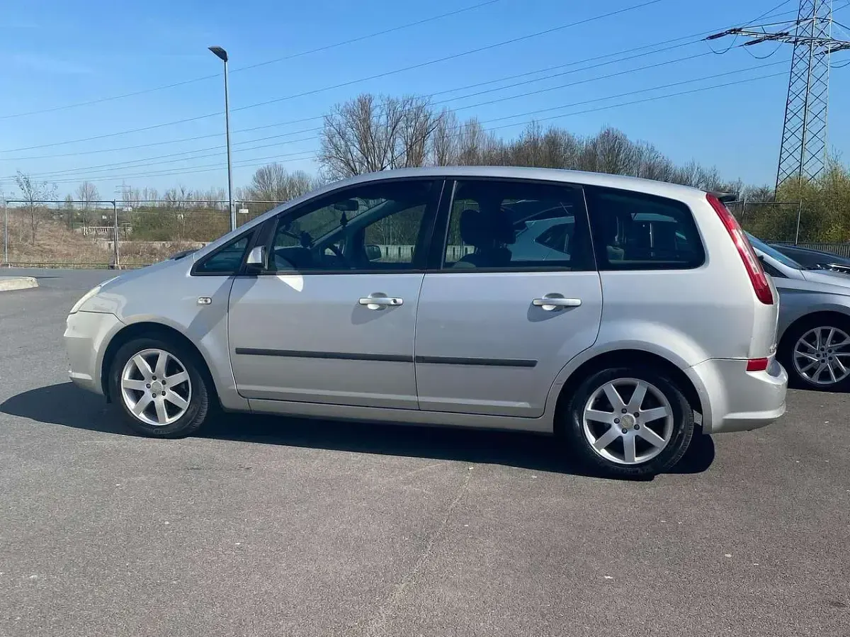 Gebraucht Ford Focus 101 PS (74 kW) 2007 Silber Kombi