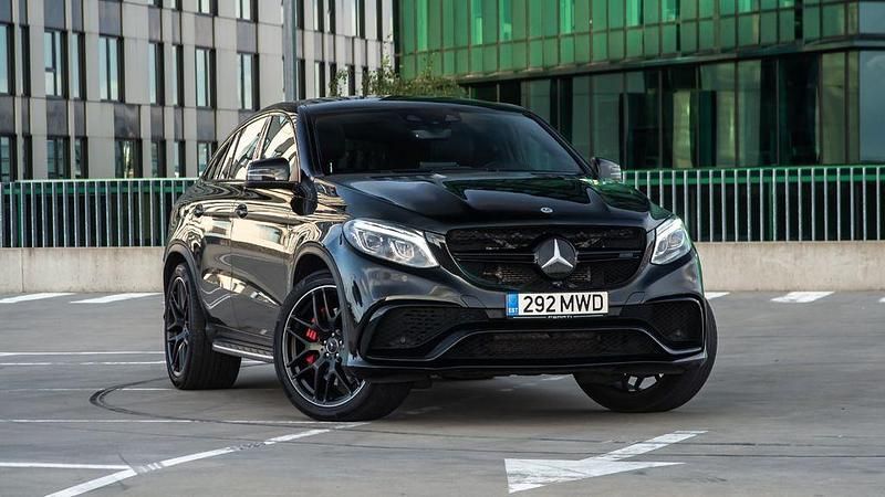 Schwarz Gebraucht 2017 Mercedes GLE63 AMG AMG SUV | 39.900 € (Etwas zu teuer) - Bild 1/4