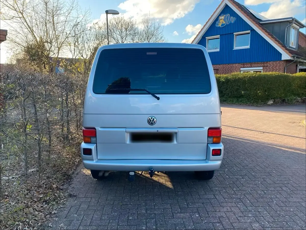 Gebraucht VW T4 151 PS (111 kW) 2001 Silber Van