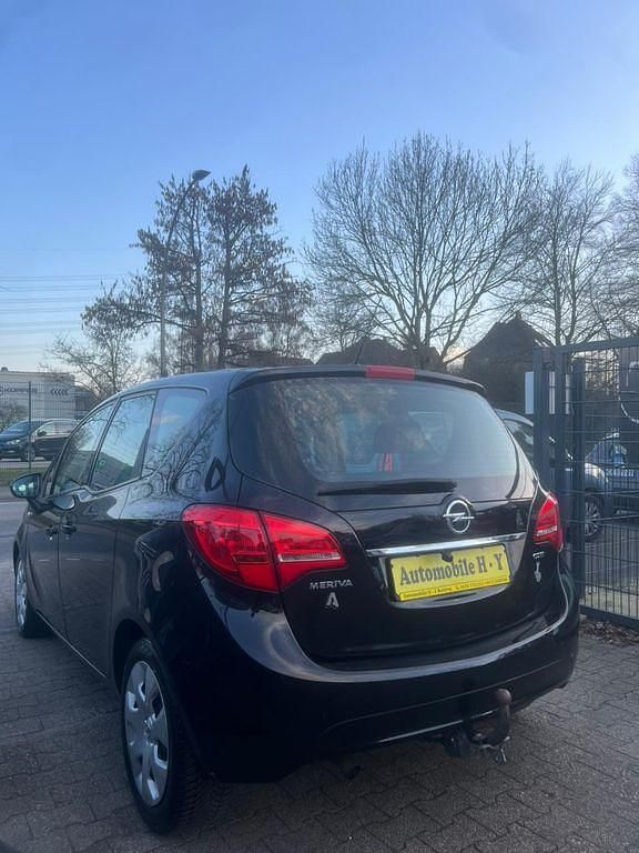 Gebraucht Opel Meriva Edition 110 PS (80 kW) 2011 Schwarz Van / Kleinbus