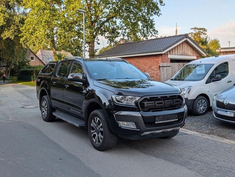 Schwarz Gebraucht 2017 Ford Ranger Wildtrack Abholung | 25.900 € (Fairer Preis) - Bild 1/4