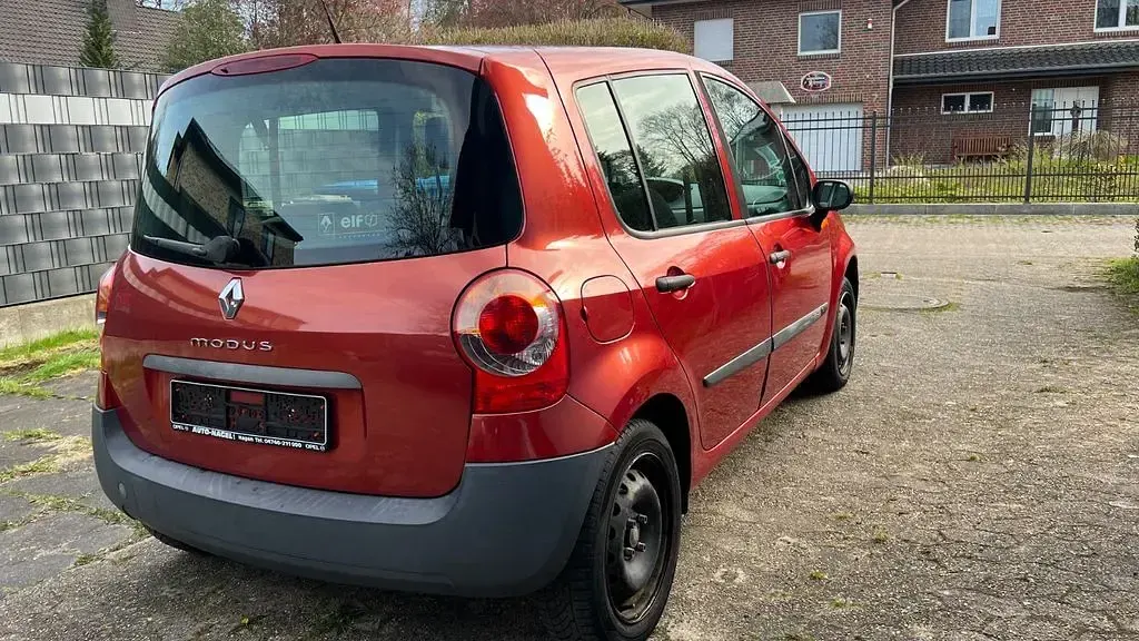 Gebraucht Renault Modus 75 PS (55 kW) 2005 Rot Van / Kleinbus