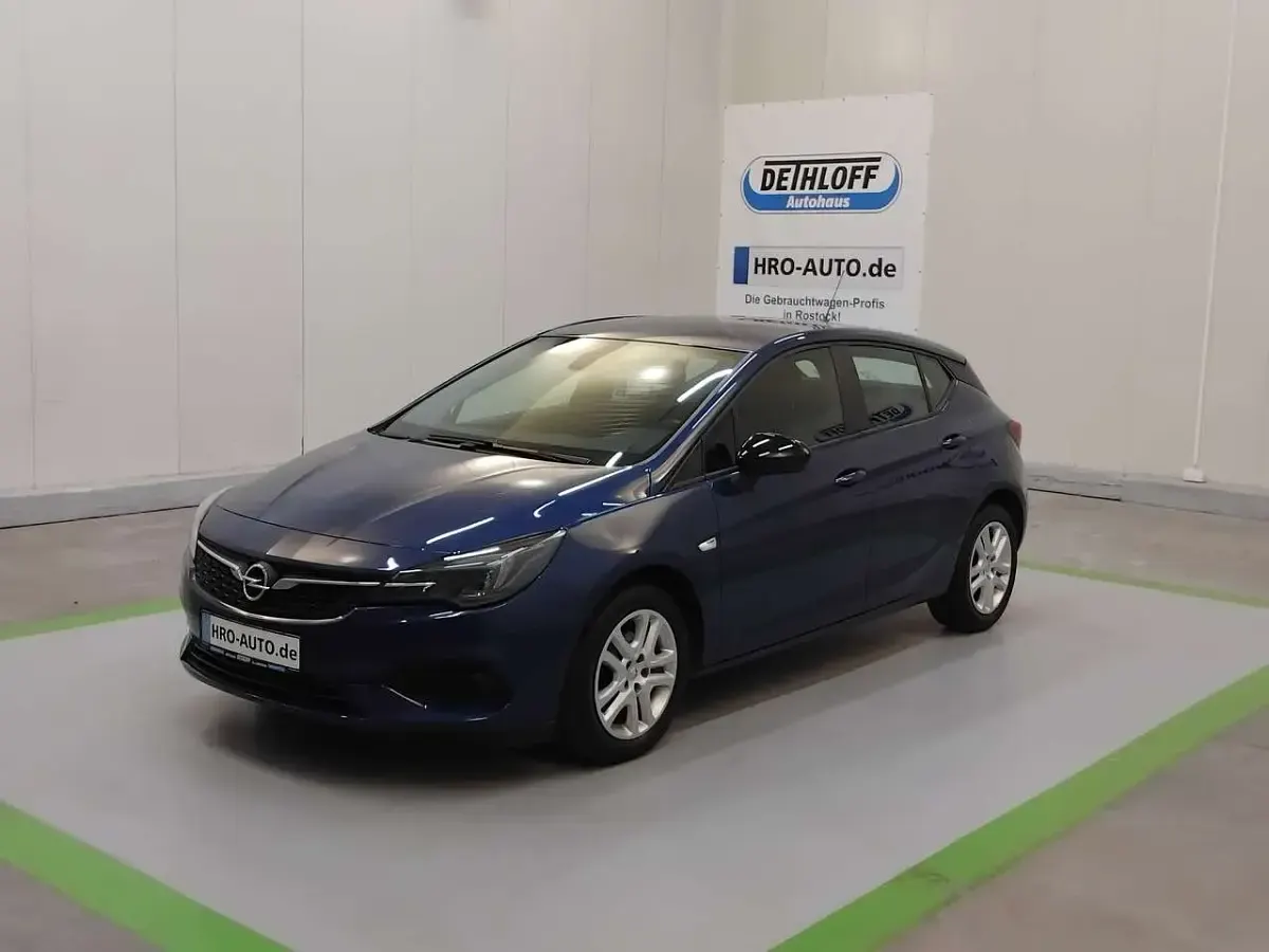 Gebraucht Opel Astra Edition 131 PS (96 kW) 2022 Nautic blau Limousine