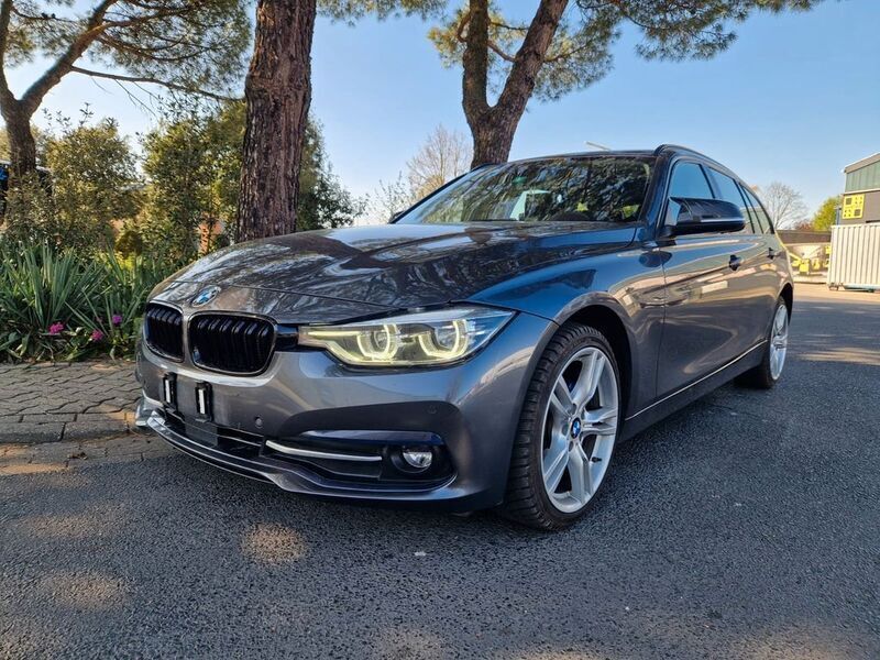 Grau Gebraucht 2019 BMW 320 Sport Line Kombi | 13.900 € (Superpreis) - Bild 1/4