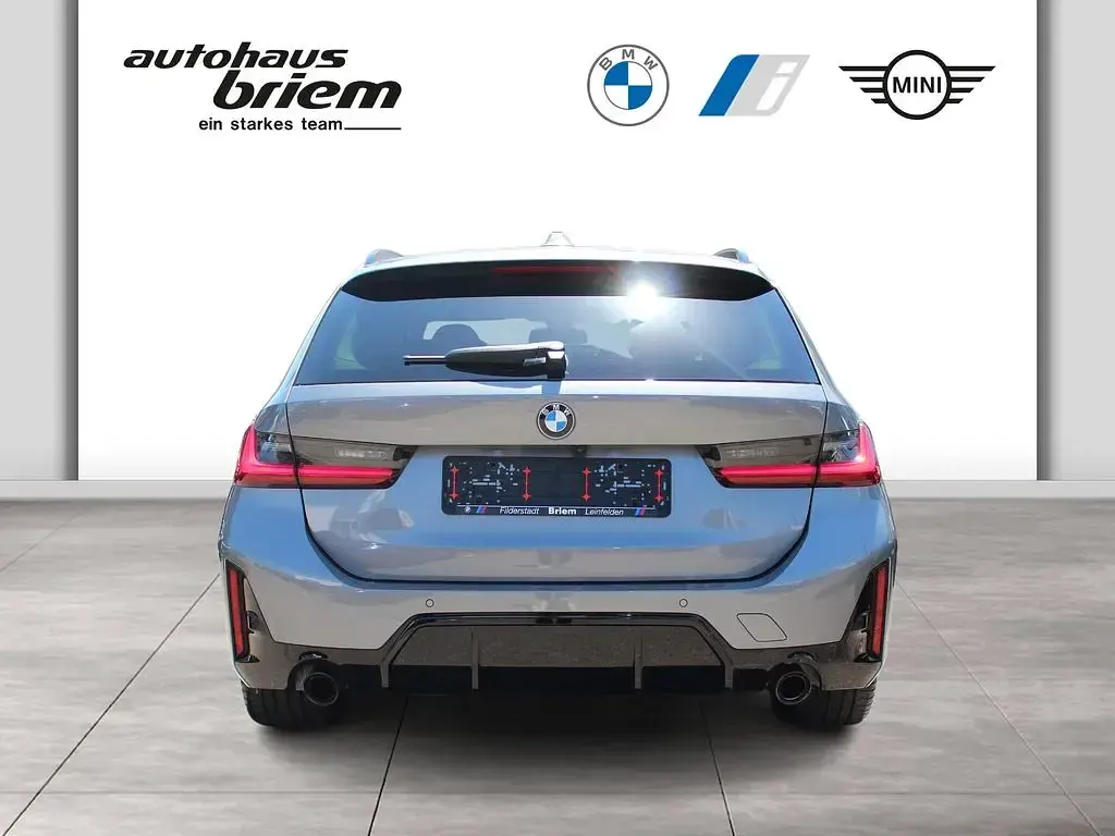 Gebraucht BMW 318 M Sport 156 PS (114 kW) 2024 Grau Kombi