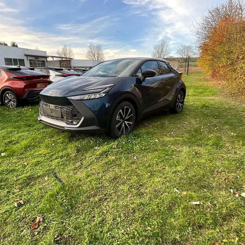 Neu Toyota C-HR 197 PS (144 kW) 2025 Midnight teal metallic SUV