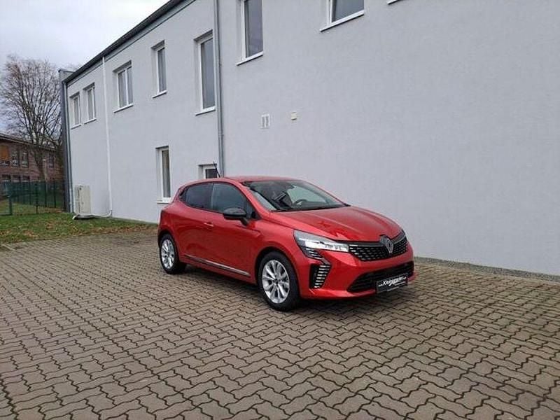 Gebraucht Renault Clio V Evolution 101 PS (74 kW) 2024 Rot Kleinwagen