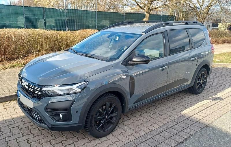 Gebraucht Dacia Jogger Extreme 101 PS (74 kW) 2023 Grau Van / Kleinbus