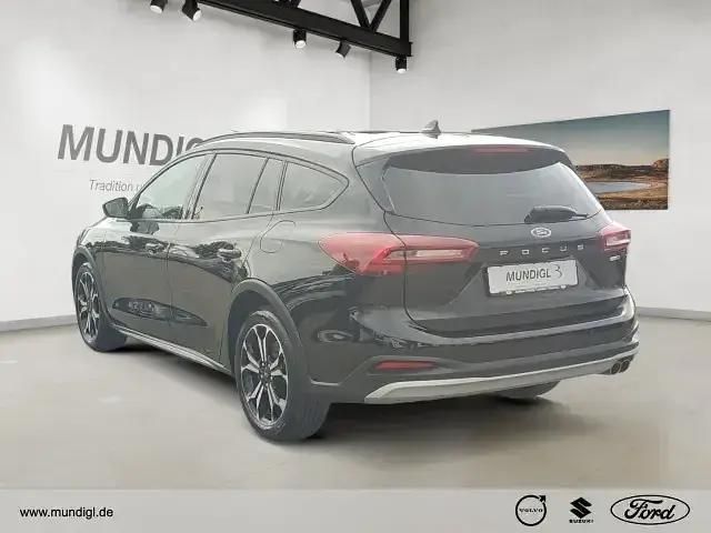 Gebraucht Ford Focus Active 155 PS (114 kW) 2022 Obsidianschwarz metallic Kombi